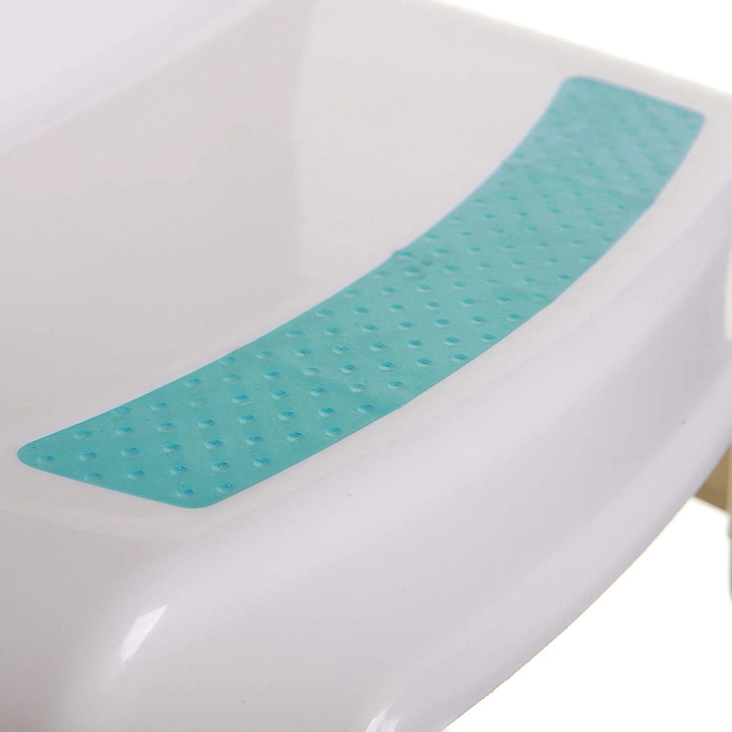 PISO ALZADOR DE BAÑO CON PELDAÑOS