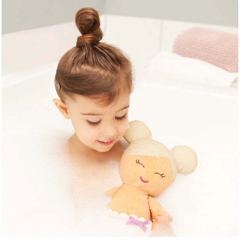 MUÑECA DE BAÑO - RUBIA CON ACCESORIOS