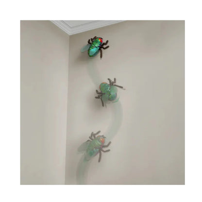 MOSCA TREPADORA A CONTROL REMOTO