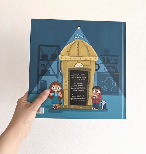 Libro Adela, Nico y los Dinosaurios