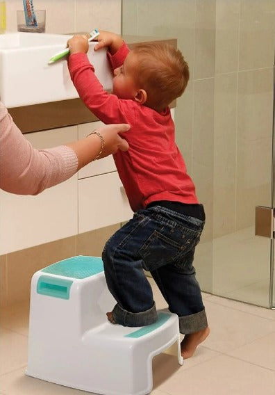 PISO ALZADOR DE BAÑO CON PELDAÑOS
