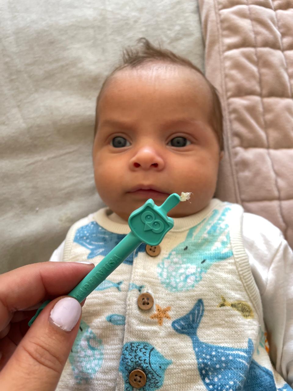 LIMPIADOR DE NARIZ Y OÍDOS NOSE HERO