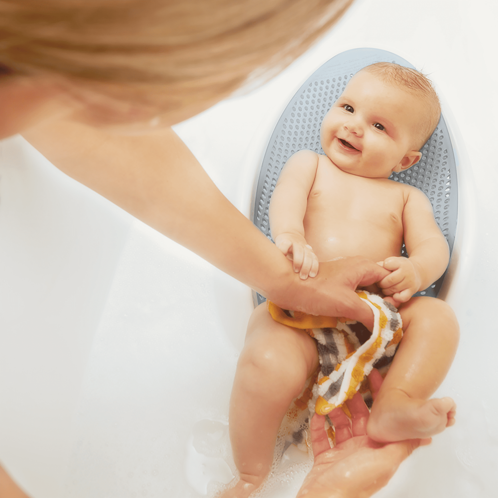 Soporte de Baño para Bebé AngelCare Gris