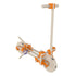 Scooter de madera armado con el kit Beaver Vehículos